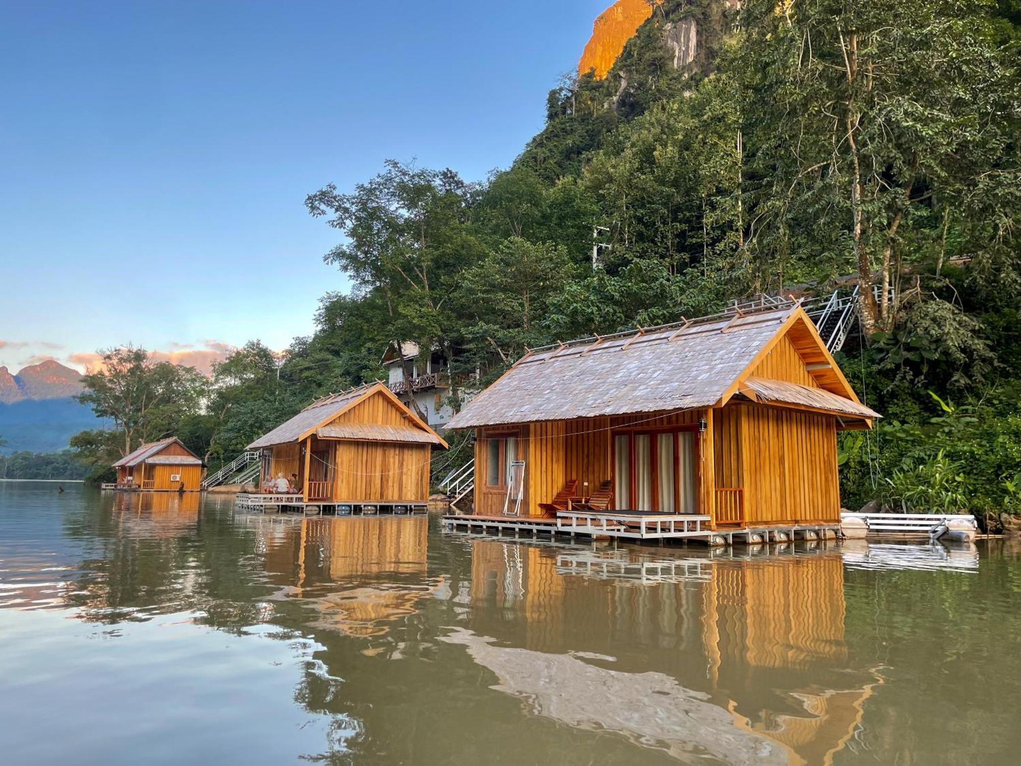 Nongkhiaw The Float House酒店 外观 照片